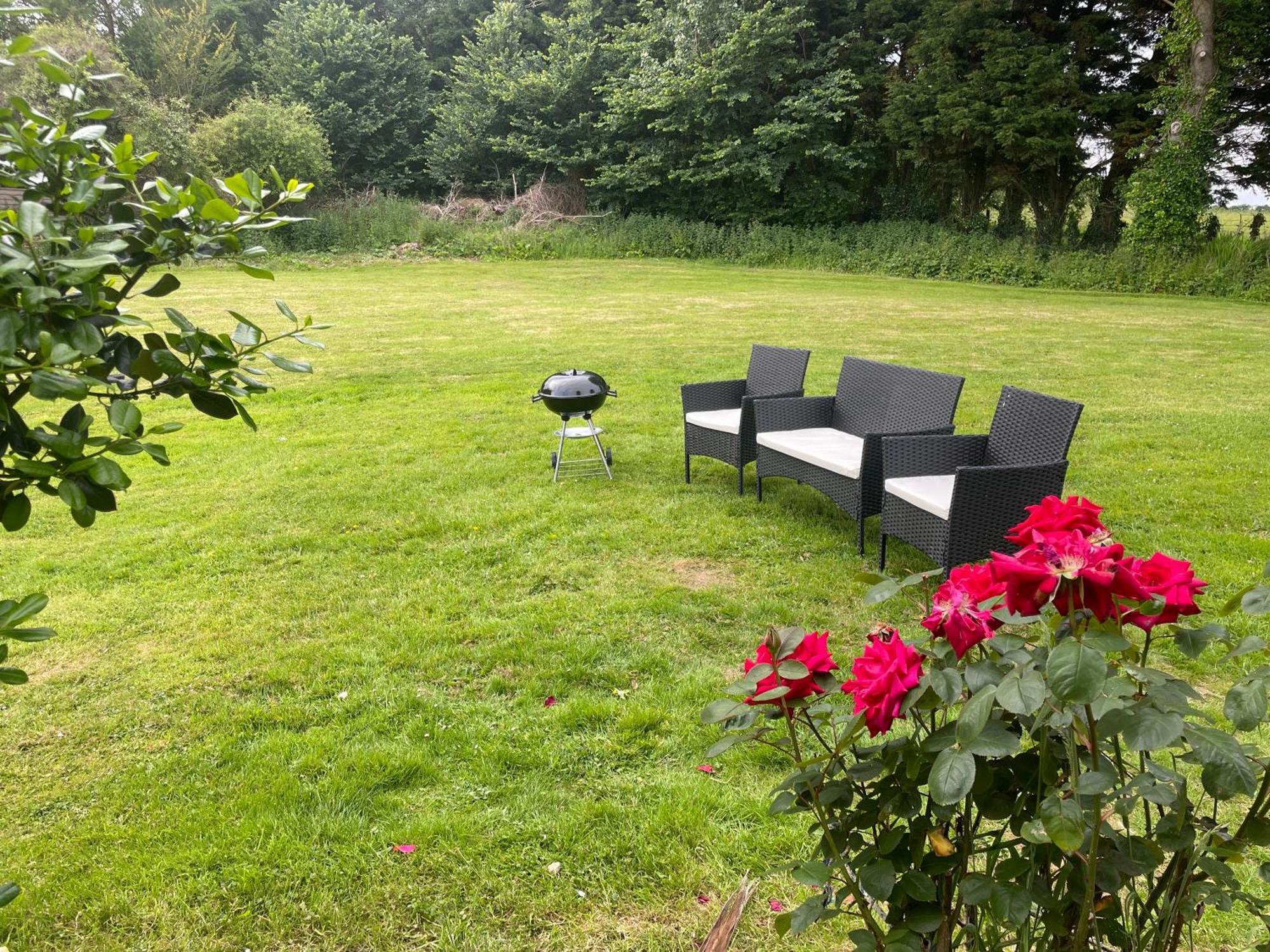 Look No Further Gorgeous Newly Renovated Contemporary Chalet Sandown Bay Holiday Centre Buitenkant foto